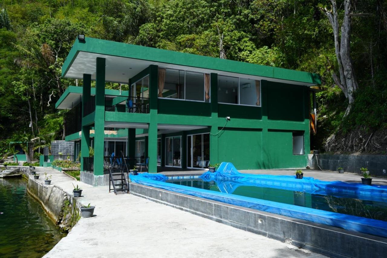 Tiara Bunga Hotel & Villa Balige Kültér fotó