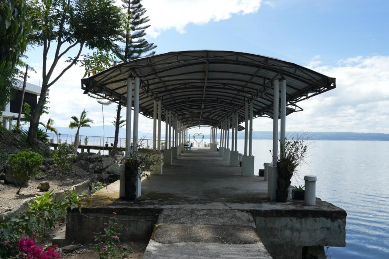 Tiara Bunga Hotel & Villa Balige Kültér fotó