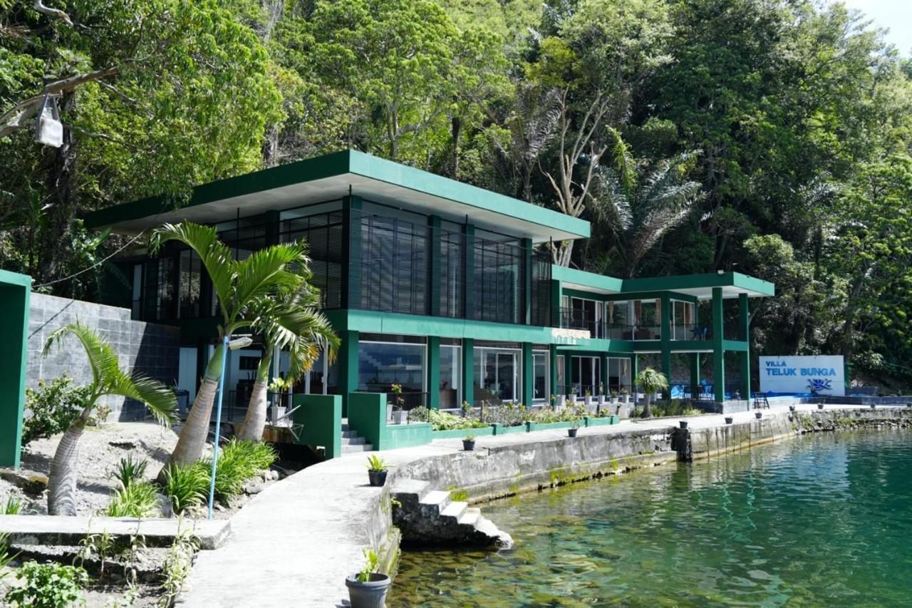 Tiara Bunga Hotel & Villa Balige Kültér fotó
