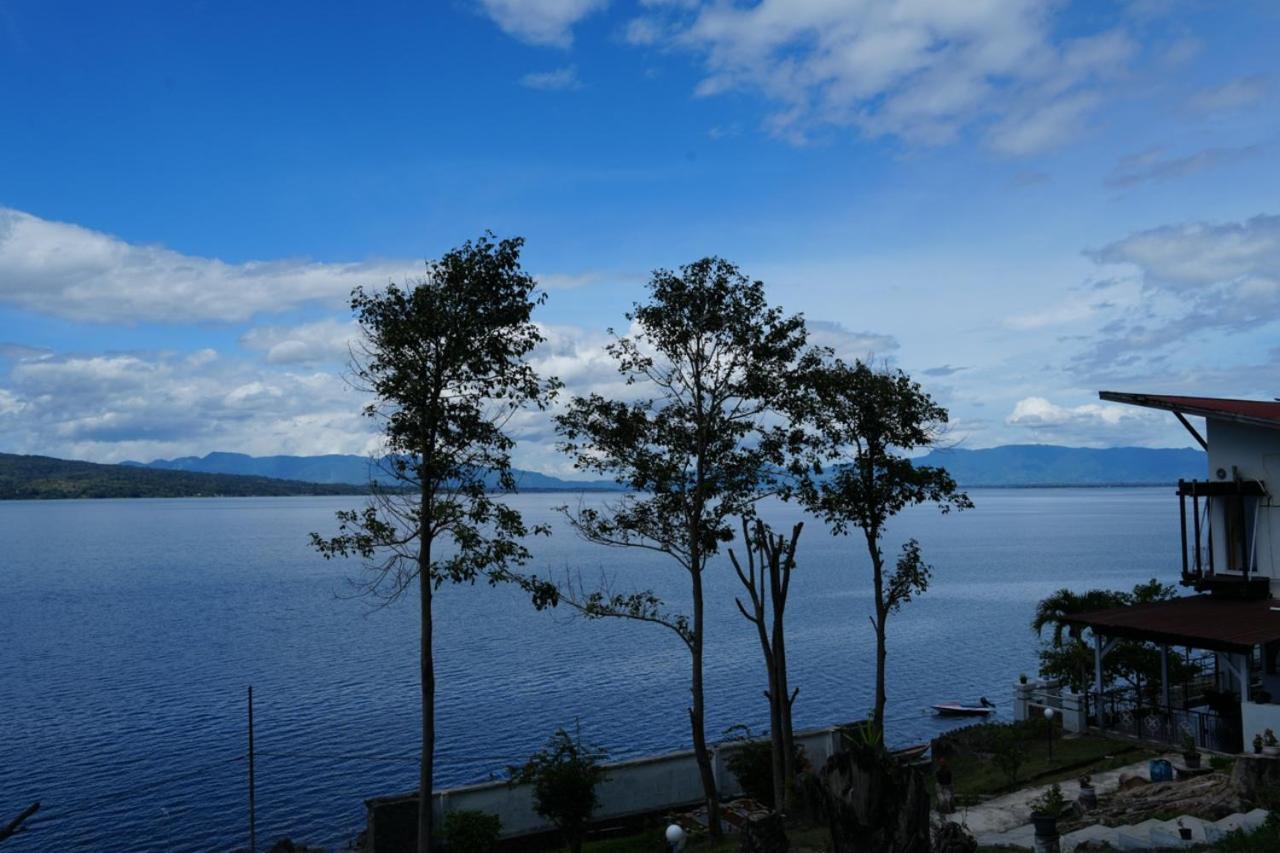 Tiara Bunga Hotel & Villa Balige Kültér fotó