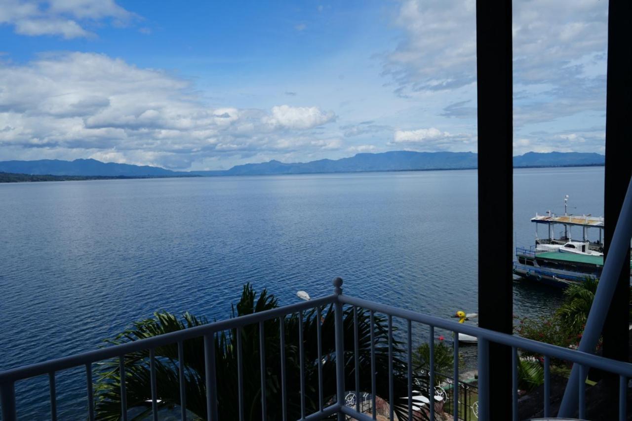 Tiara Bunga Hotel & Villa Balige Kültér fotó